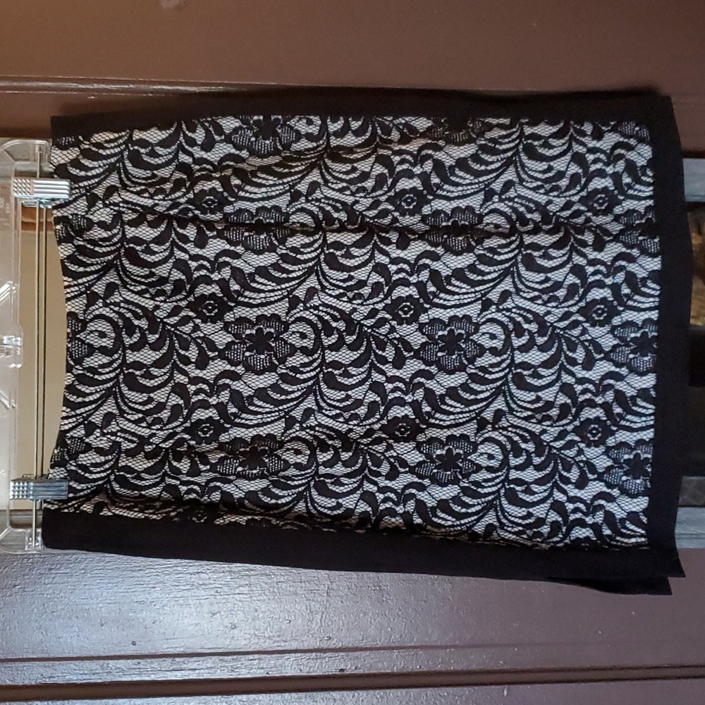 Lace Worthington Skirt